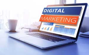 digital-marketing- text-on-laptop-screen